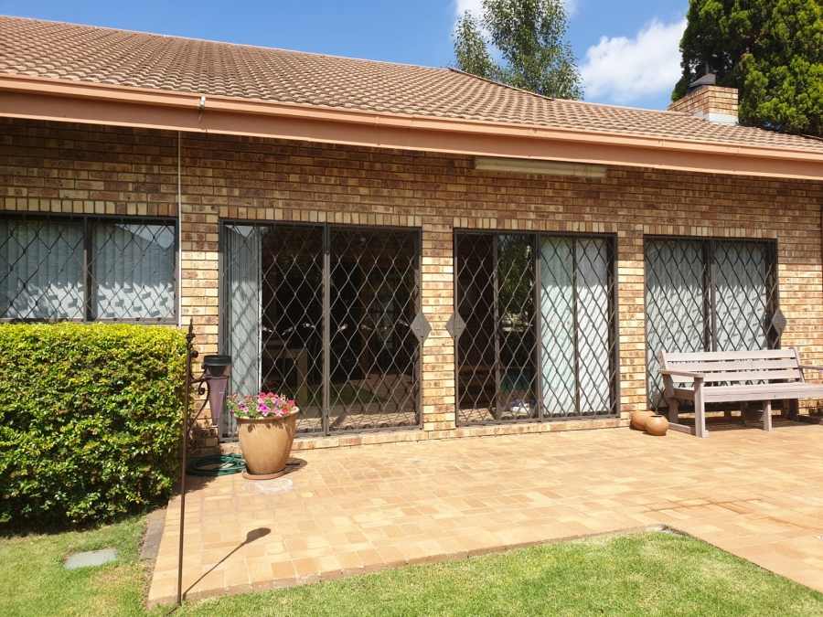 4 Bedroom Property for Sale in Vaalpark Free State